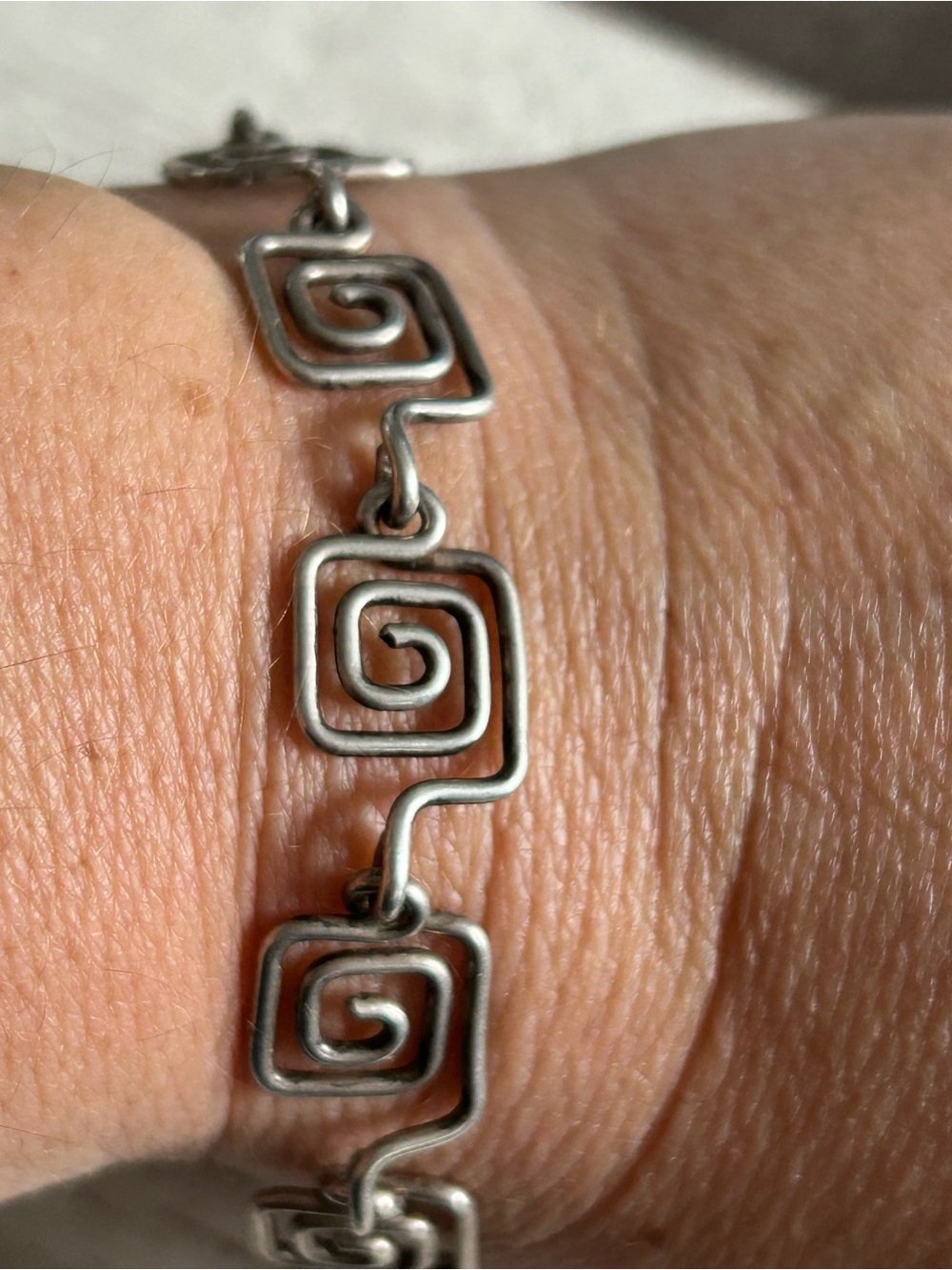 Sterling Silver Geometric Spiral Link Bracelet - Silver
